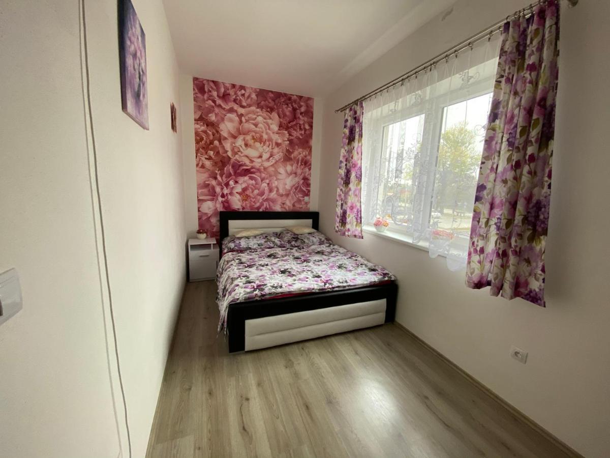 Apartman Na Lukach - Kopretina Třeboň Eksteriør bilde